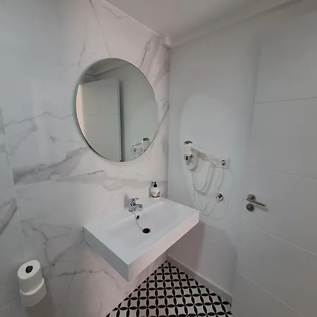 Alisios 13 Aparthotel 3*