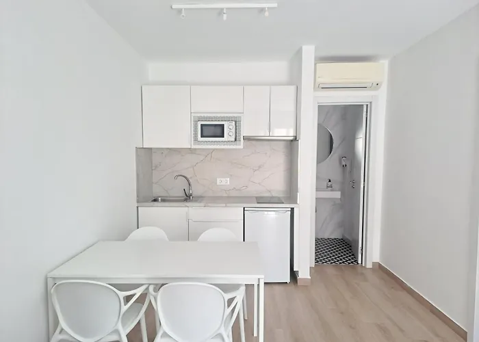 Alisios 13 מלון דירות